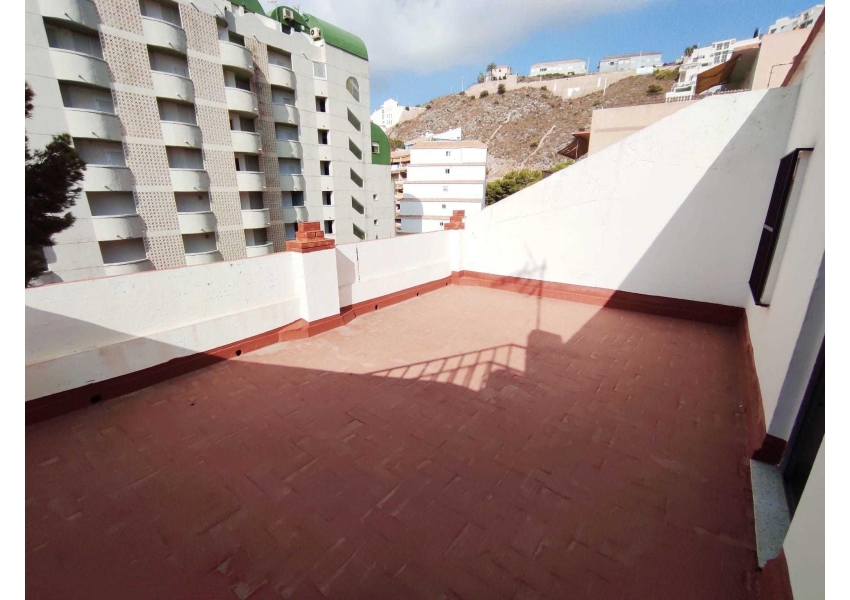 Dwupoziomowy apartament z 4 sypialniami Faro de Cullera
